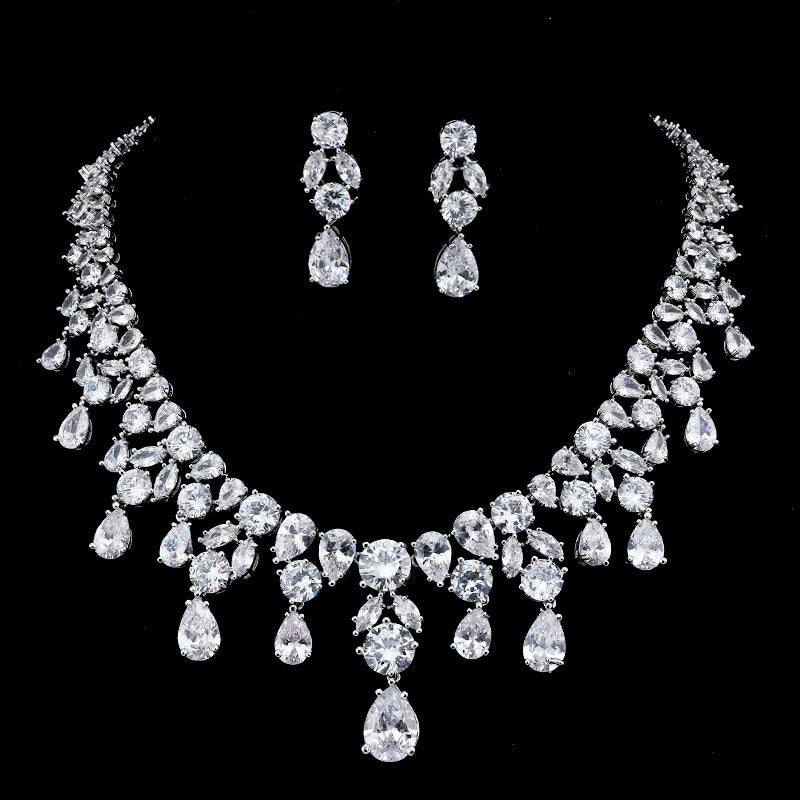 Dazzling Drops Jewelry Set