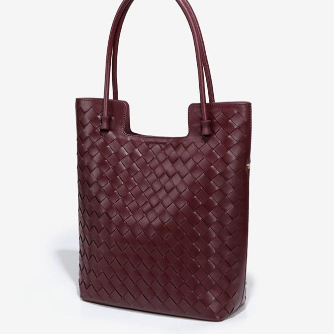 Tracey Medium Tote Bag