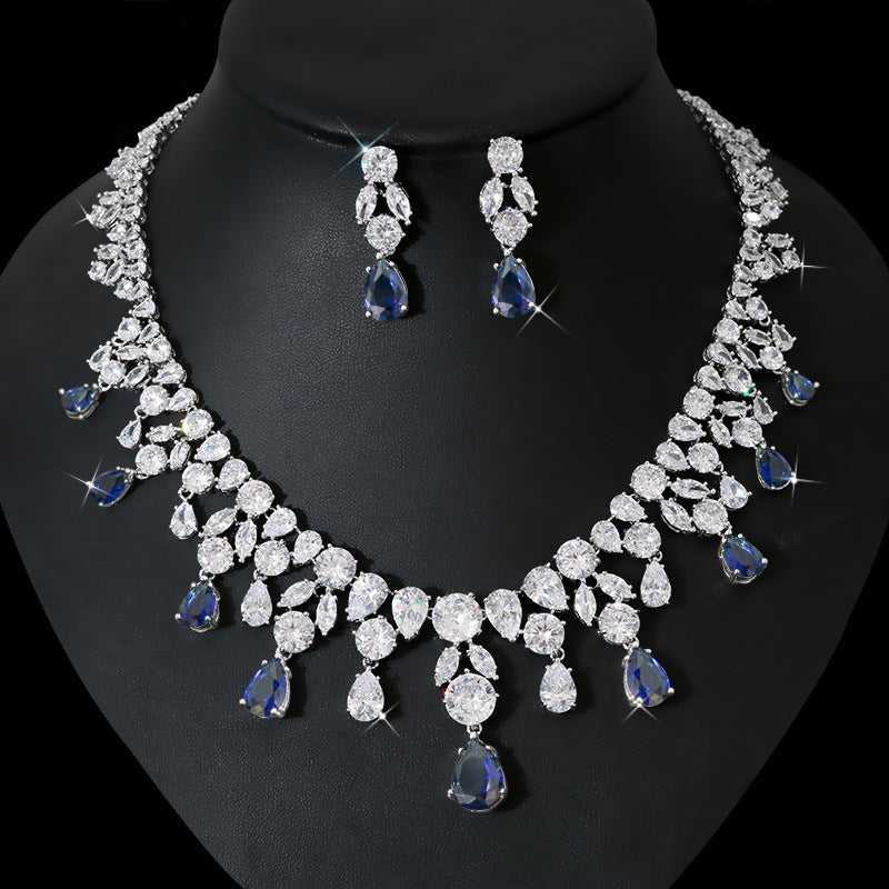 Dazzling Drops Jewelry Set