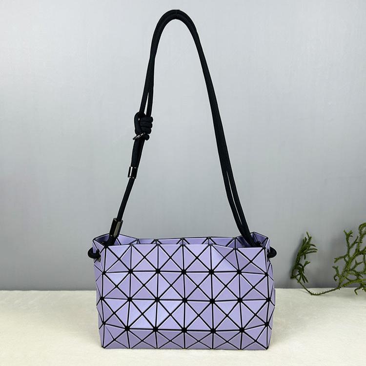 Charlotte Geometric Shoulder Bag