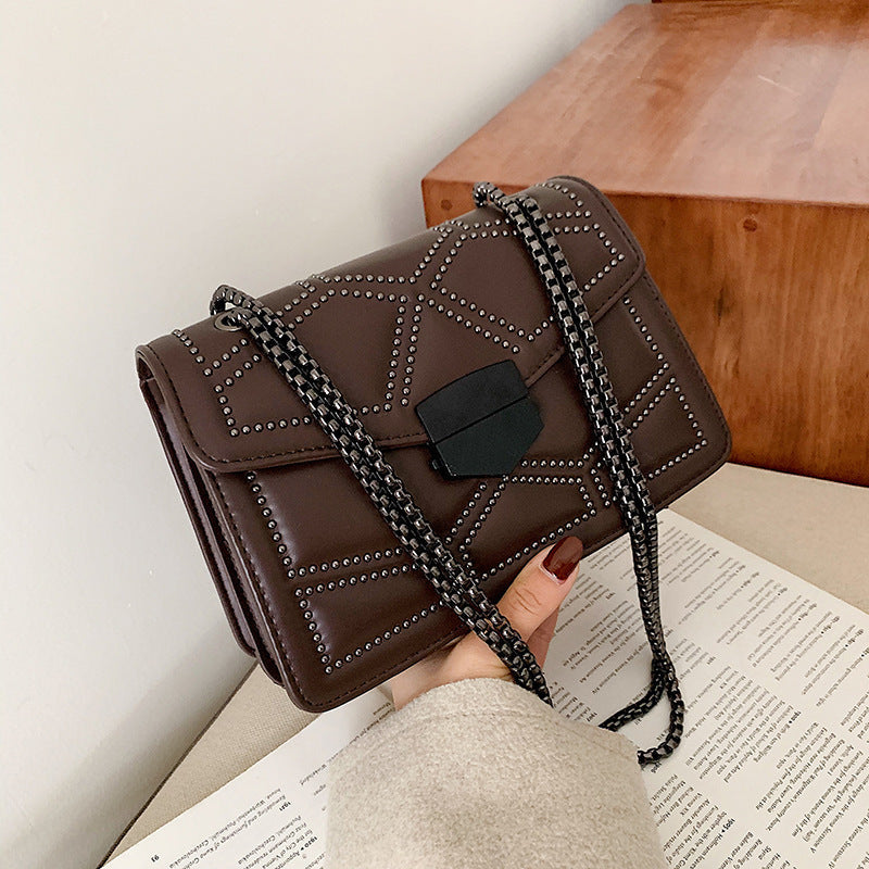 Modish Quilted Shoulder Bag