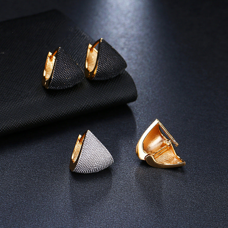 Dazzling Triangular Pyramid Earrings